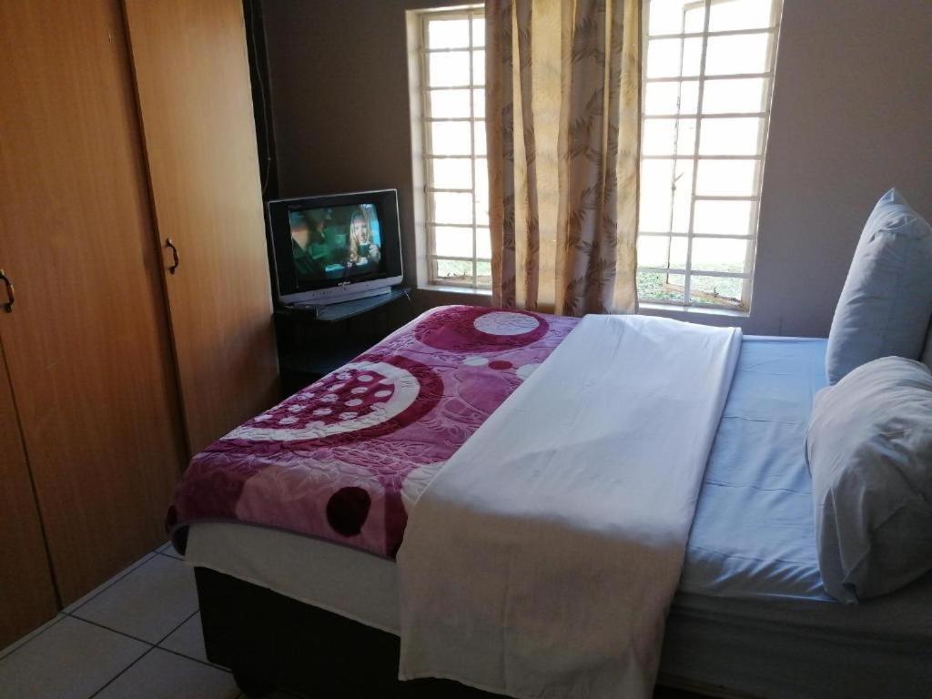 Kaste Guesthouse Tzaneen Dış mekan fotoğraf